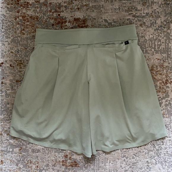 Nike skort - Picture 3 of 7